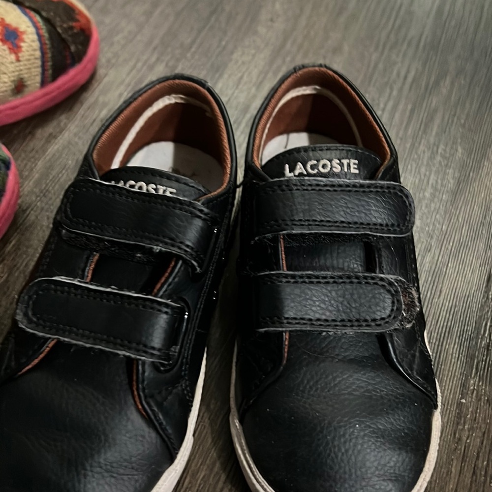 Kids shoes